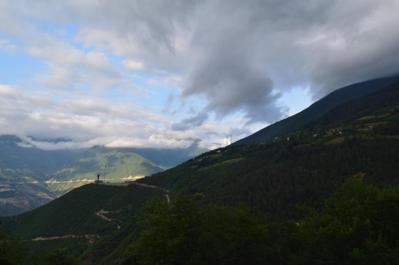 Mars Otel Artvin Esterno foto
